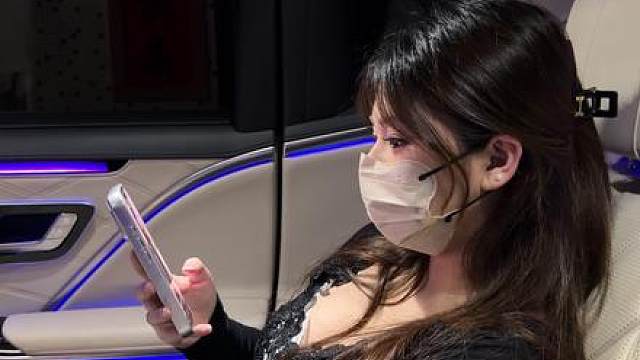 希望你以后有一个爱你的妻子和一辆你喜欢的爱车