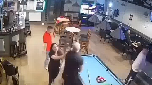 这家伙是真狠
