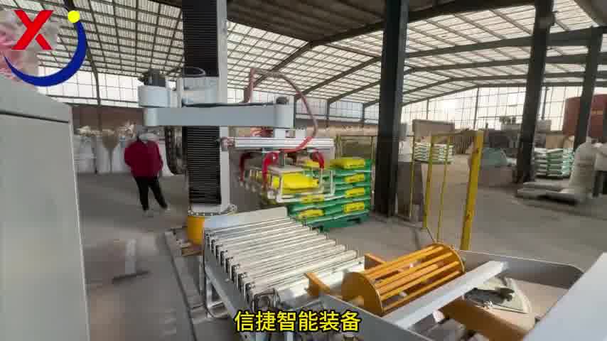 人的体力是有限的，但机器没有，立柱机器人码垛机
