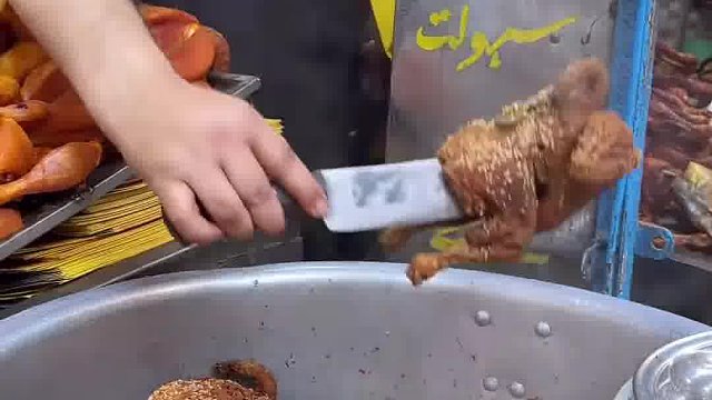 中欧小哥的烤鸡小摊