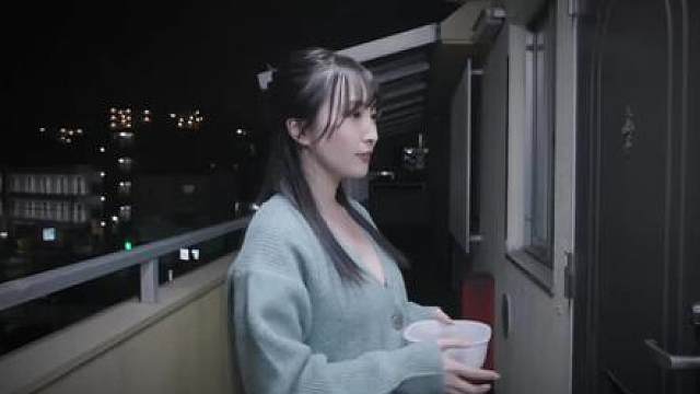 没人爱没牵挂，霜下谁家泥娃娃