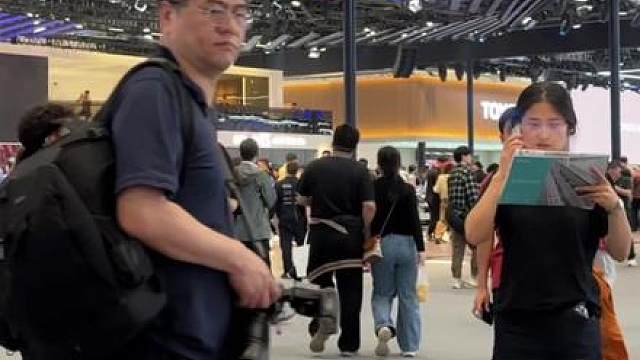当你越想深藏，你的光芒，反而越惊艳全场。