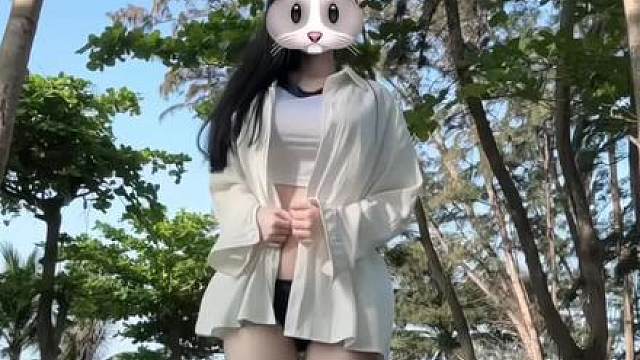海边正常穿搭