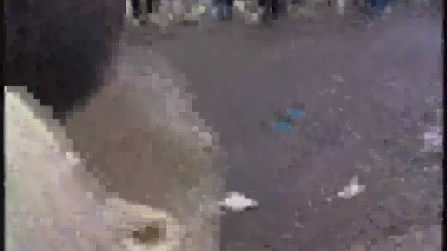 日本东京新宿歌舞伎町 碰拳挑战
