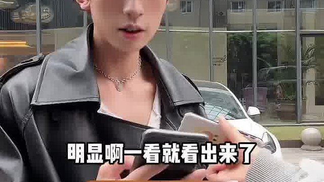 你能看出来哪一双是假的吗？ [981974090]