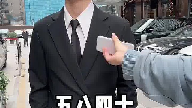 这道题对小学生可能很简单，对大学来说刚刚好