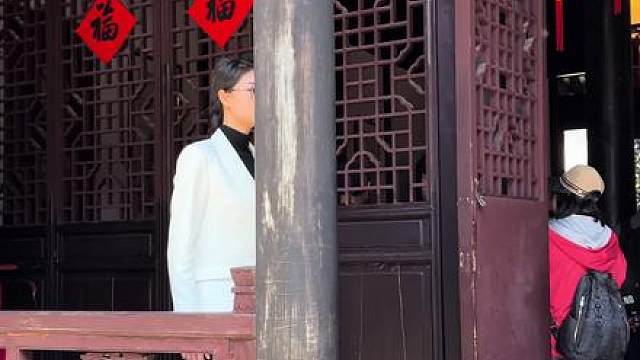 红尘似水