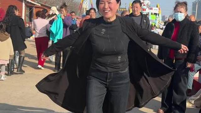 ，每天出来冒个泡，让喜欢我的人开心快乐一整天！《程咬金照镜子》送给大家欣赏！