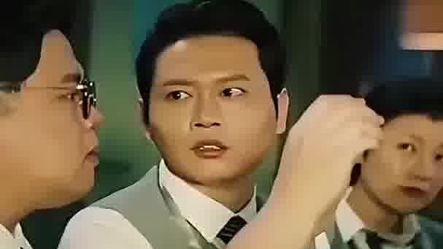 头一回看到，比着想先去死的