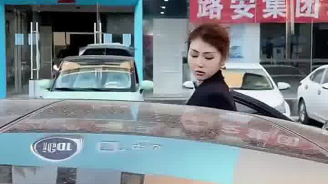 拍一下美女，美女必须还回去，不能吃亏[原画版]