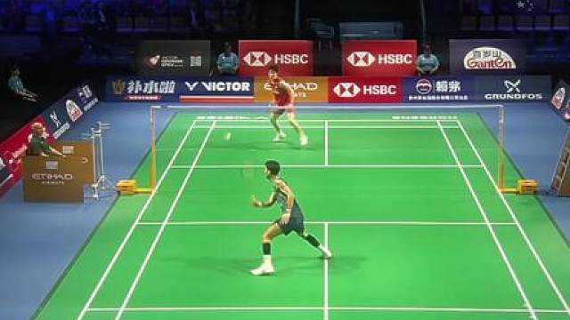 汤杯小组赛 李诗沣2:1击败拉克什亚帮助中国队拿下首分 中国队1:0印度