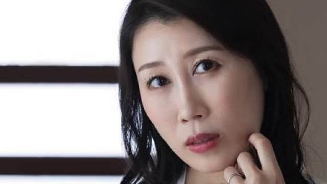 一位美丽的家庭保姆