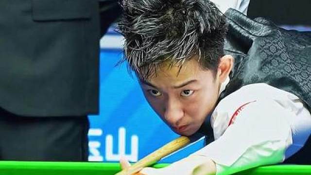 又帅又能打！还很年轻。大黑马吴宜泽6-2马克·艾伦。