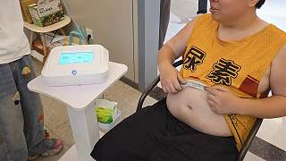 完成十個(gè)俯臥撐后拒絕透露詳情