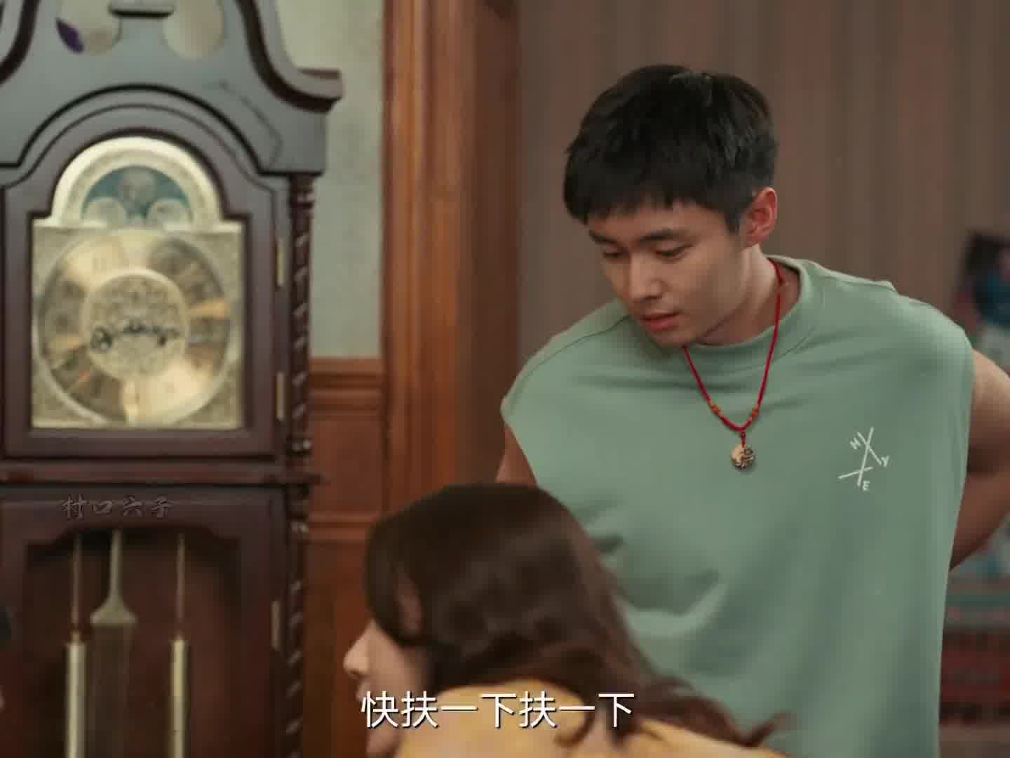 当李肆要钱被老爸打