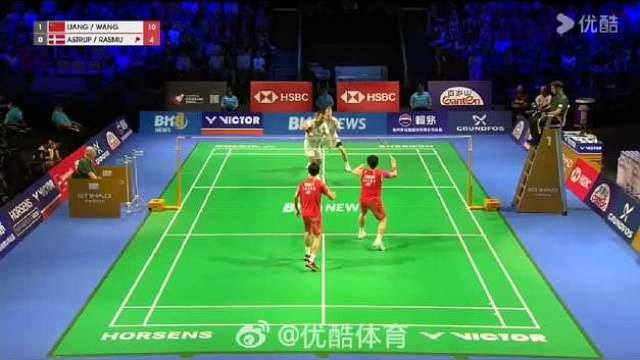 北京时间5月3日凌晨，2026汤姆斯杯半决赛，国羽梁王组合梁伟铿/王昶，直面丹麦主场王牌阿斯特鲁普/