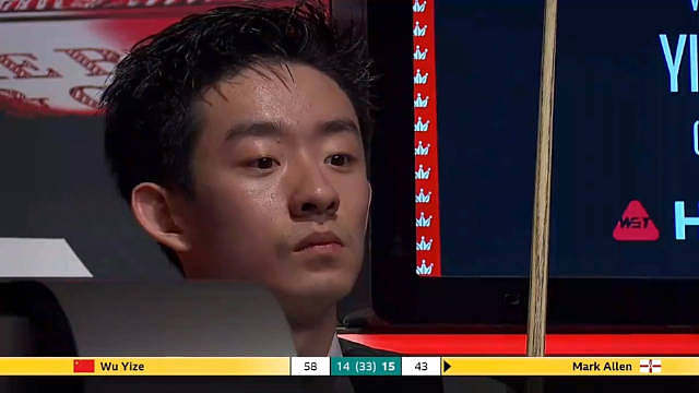 长台上手，单局逆转！第30局，艾伦以66-58完成翻盘，以16-14领先吴宜泽，一度先到赛点，距离决