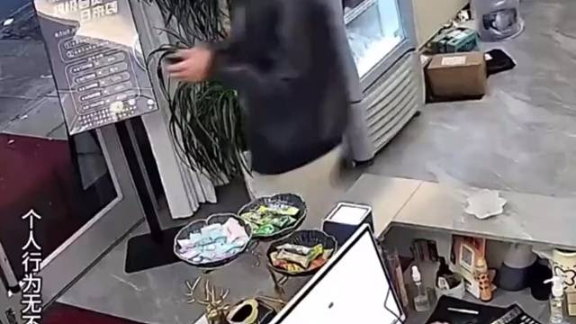 大哥一看就有经验