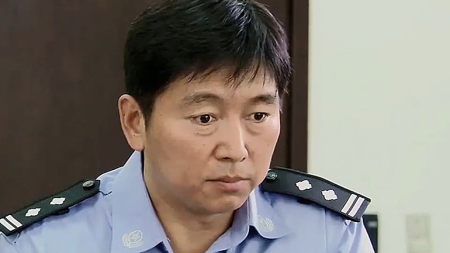 男子入狱十八年，出来直接开启复仇模式  #神评即是标题 #百万视友赐神评