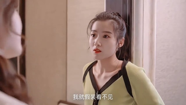 她越是可爱我就越觉得好可惜，觉得因为自己的原因才失去了妹妹，从此纪菲出现在他的每一本小说里