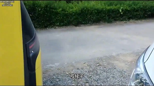 小米防夹，但是不防夹手