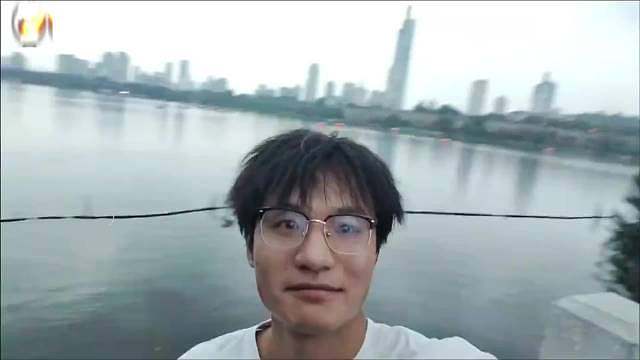371分断档领先武大，梦想近在咫尺，可机试爆0被斩杀。调剂北邮厦大通通被刷，志愿系统再也没有学校填报