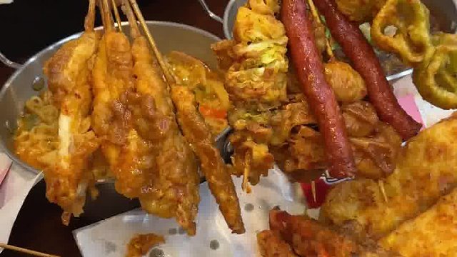 单县一家宝藏青岛果酱炸串店！老板专门从青岛学来的 与众不同的口感