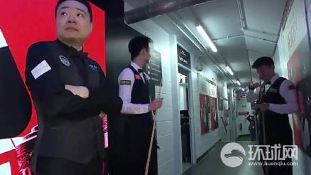 世锦赛这一幕含金量还在提升！丁俊晖、赵心童、吴宜泽赛前同框