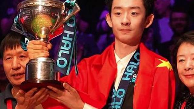情商高！吴宜泽回应：奖金计划英国买房，赛后回国陪伴家人。