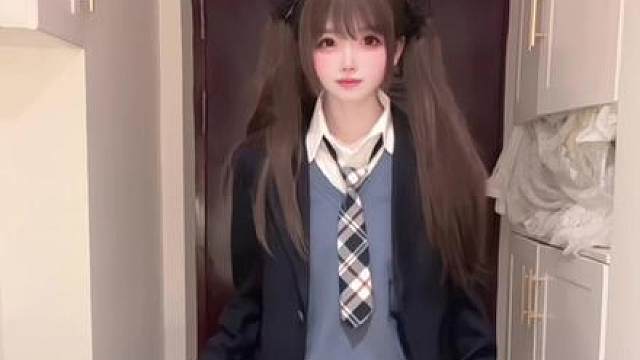 哼()