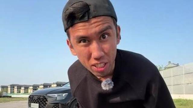 谁说suv跑不快 那是你没见过奥迪RSQ8的贴地飞行