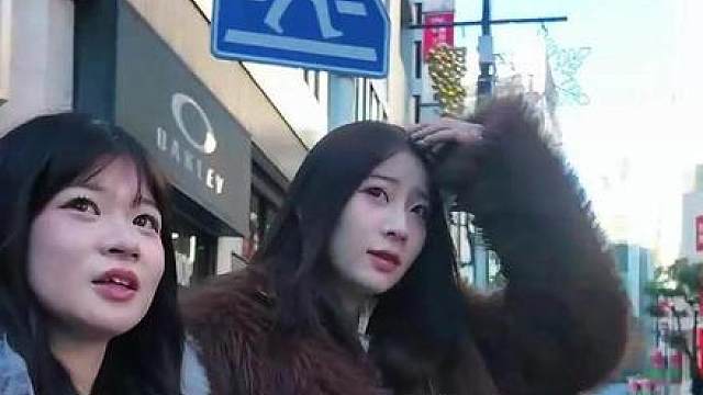 日本街头硬核搭讪路人