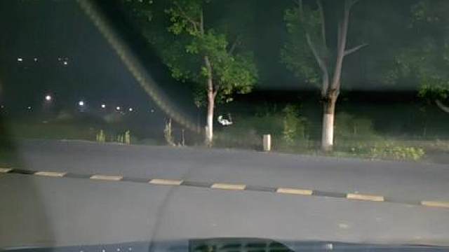 那你可要跟好咯