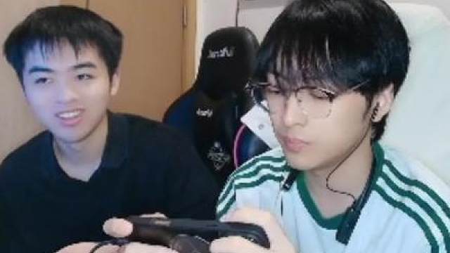 很少人知道：背后超的枪更长