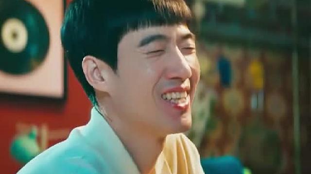 这洁癖也太严重了，换作我的话怎么也不应该先打扫卫生啊！？