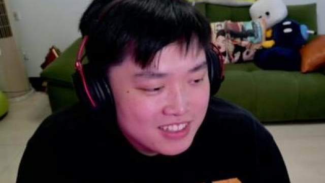 蛋皮大战1.0