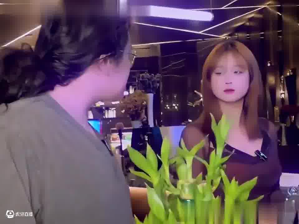 网红见多了有点吓人，还是以实物为准