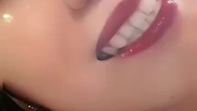 牙真白，羡慕