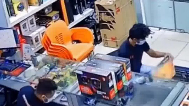 试图激活超能力