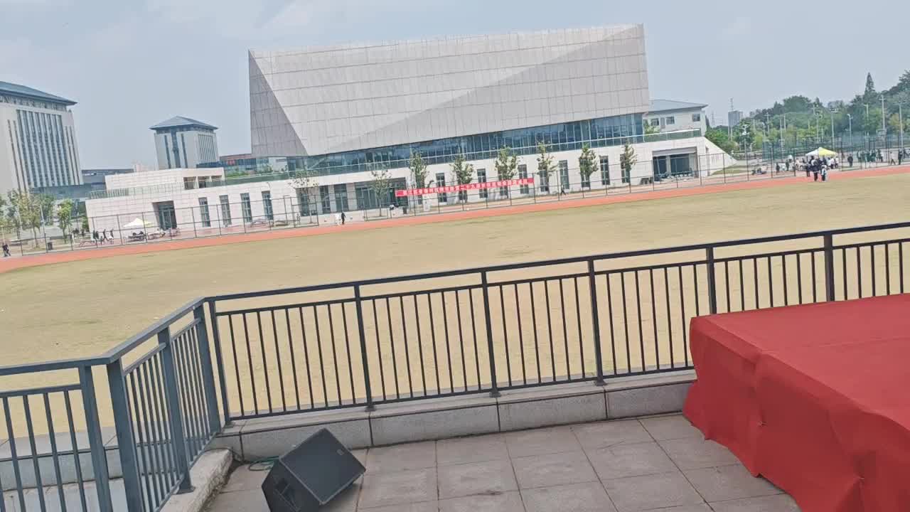 三角洲行动和动漫观看，请大家多多观照片段4