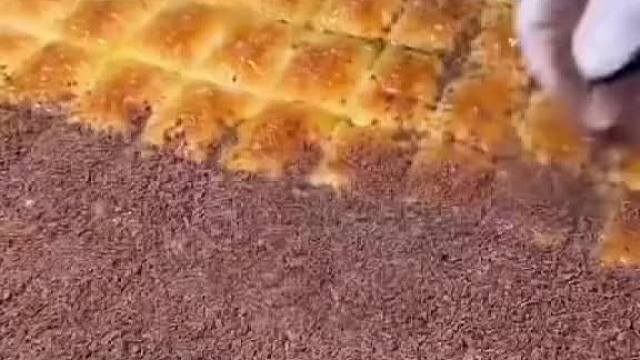 俄罗斯街头各种各样的饼