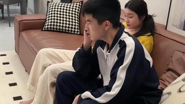 每句都听懂了，每句都理解错了..难道这就是代沟？