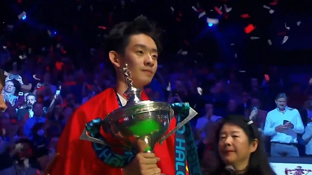 吴宜泽击败墨菲夺冠，决胜局上演最刺激绝杀 #2026斯诺克世锦赛#吴宜泽#冠军