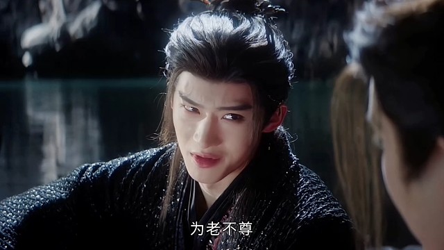 龙神大人简直就是宠妻狂魔，连老婆穿的每件衣服都是自己的