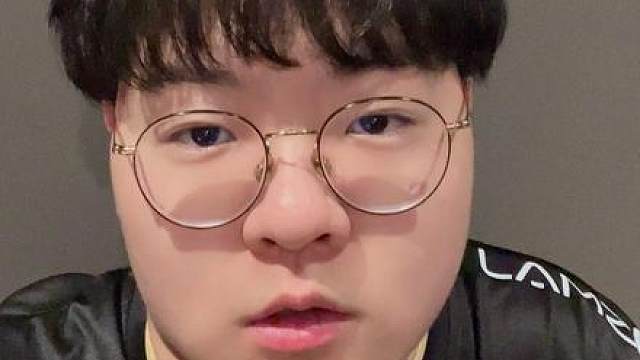 只要看到奖杯在，我们好像都拿下了！