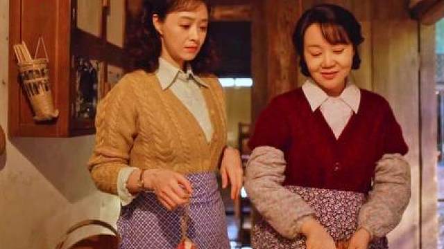 愚孝丈夫 寒透妻子的心 一块排骨看清婆家凉薄 ，宋莹暖心护友共情黄玲委屈 ，愚孝丈夫偏袒婆家委屈妻儿， 黄玲心凉带孩子愤然回娘家，闫妮，蒋欣