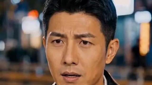 神师退休扫街巷，恶媳占房赶翁郎