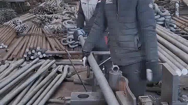 给铁棍压弯