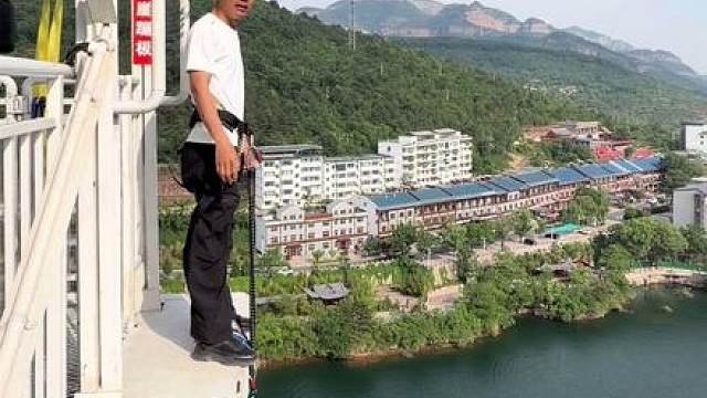 都是成年人，用心和敷衍谁都拎得清，