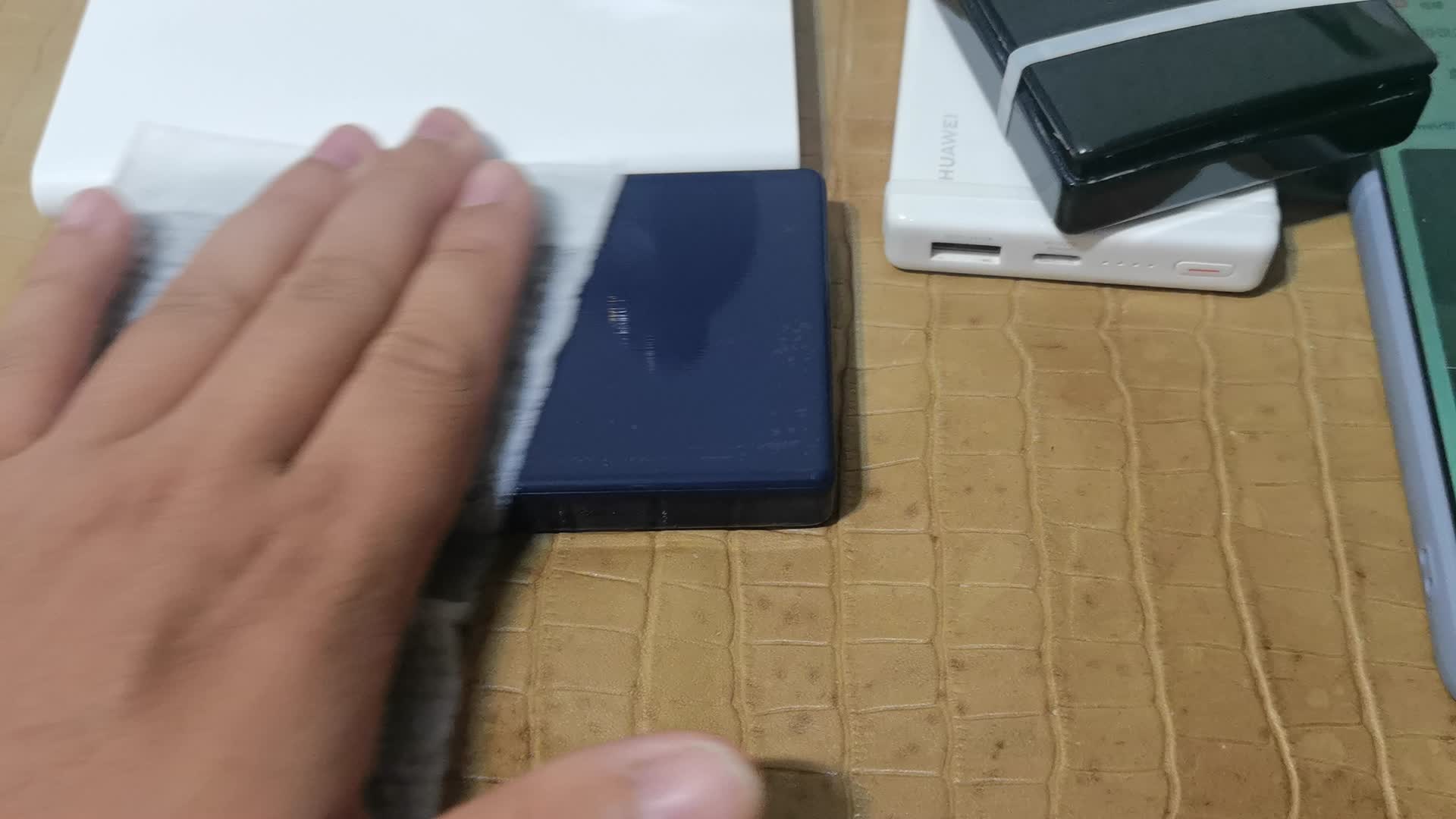 60包邮的华为66W移动电源开箱（可更换华为22W有3C P0008）